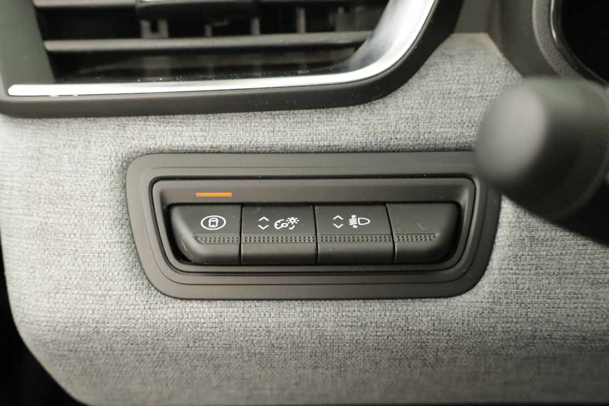 renault-clio-2024-gasolina-999cc