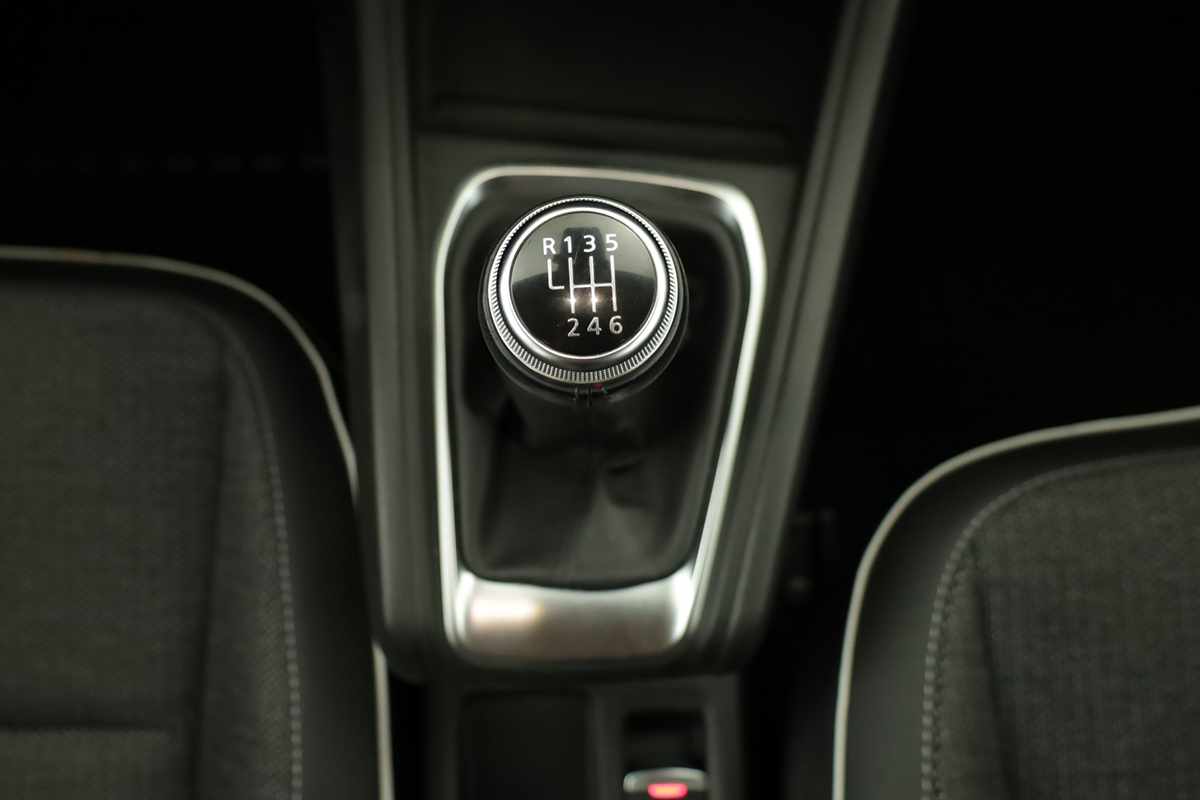 renault-captur-2023-gpl-999cc