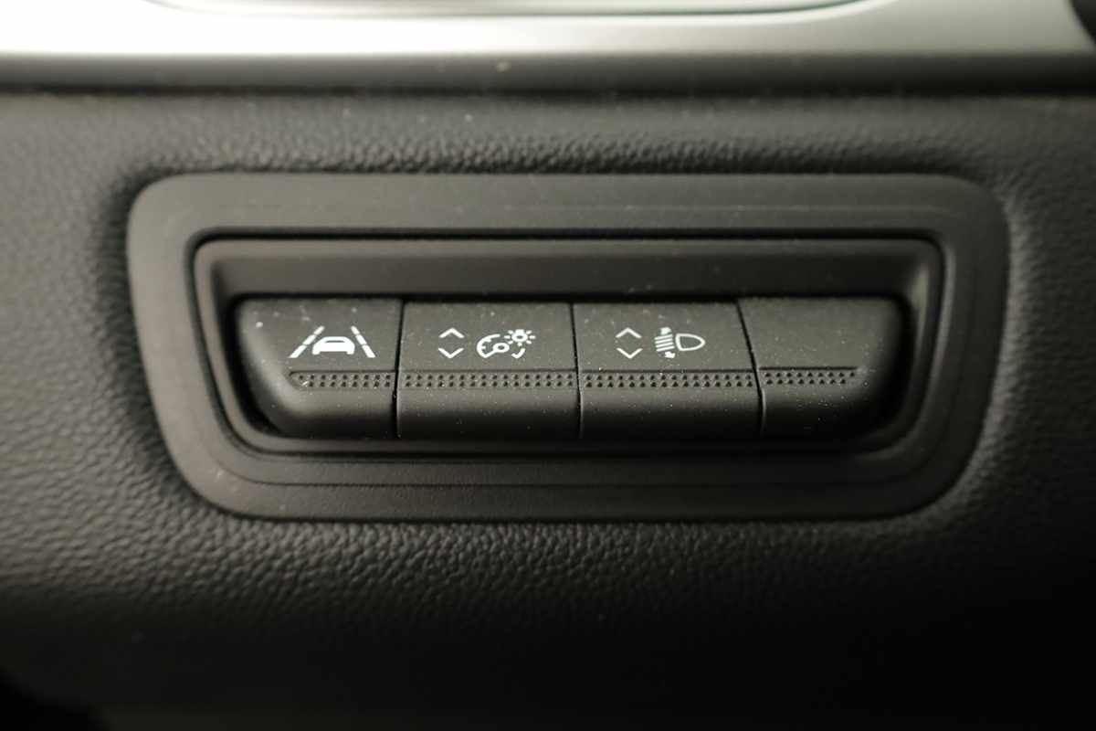 renault-captur-2023-gpl-999cc