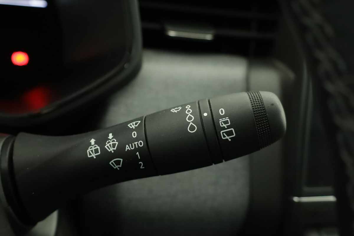 renault-clio-2024-gpl-999cc