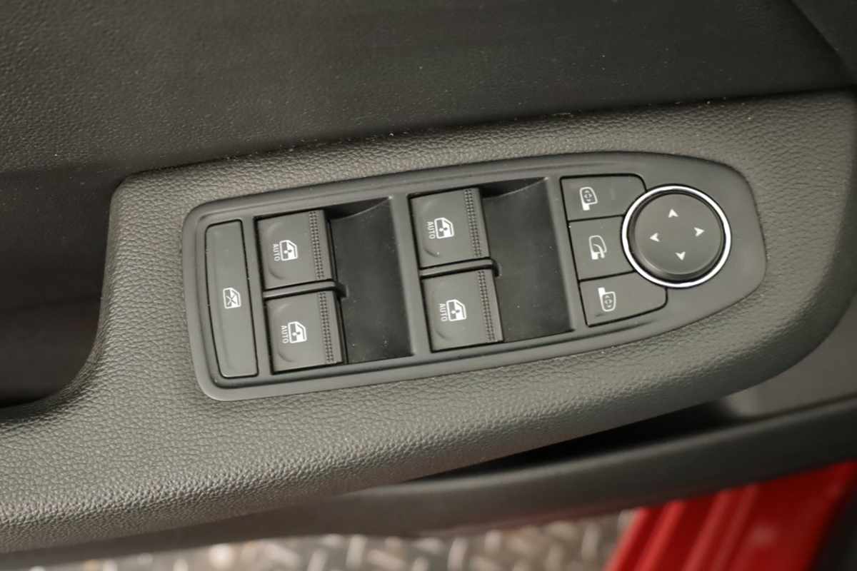 renault-clio-2024-gpl-999cc