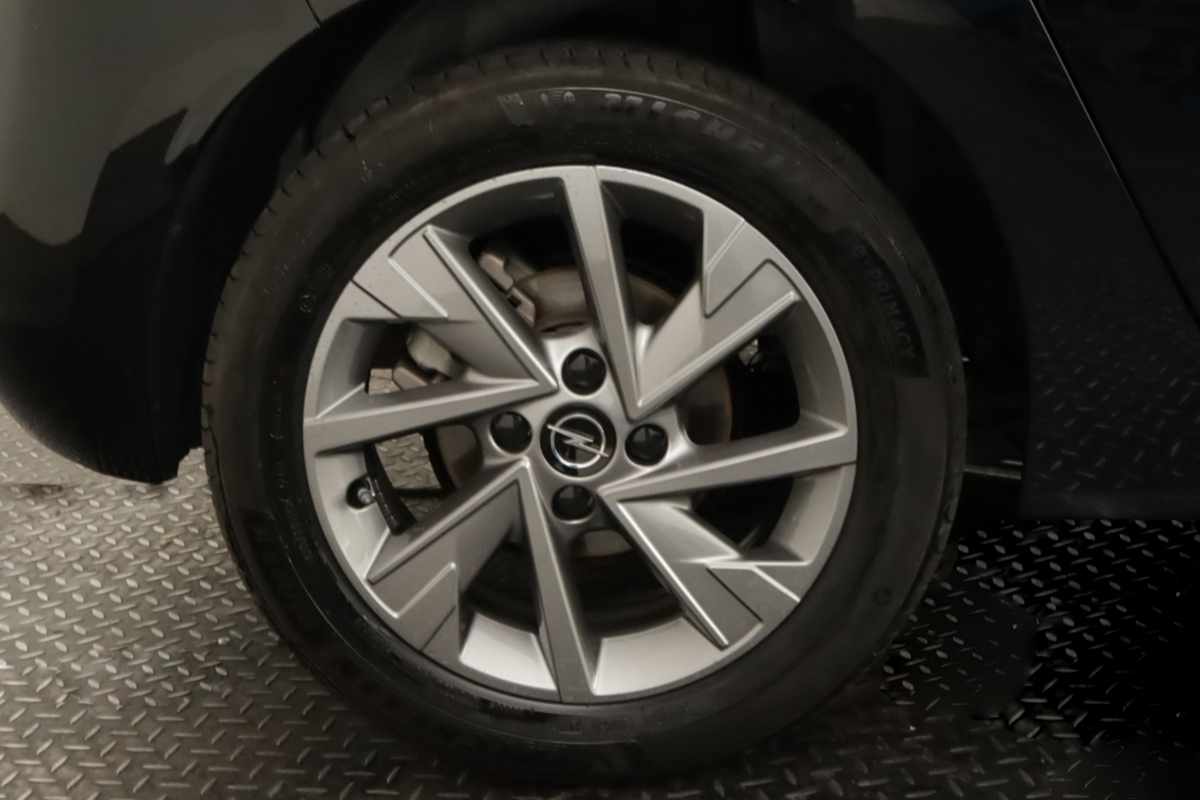 opel-corsa-2025-gasolina-1199cc
