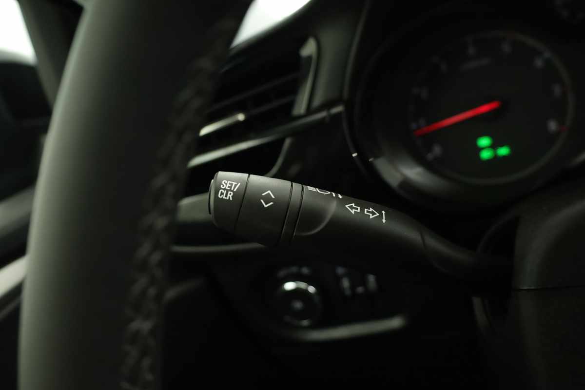 opel-corsa-2025-gasolina-1199cc