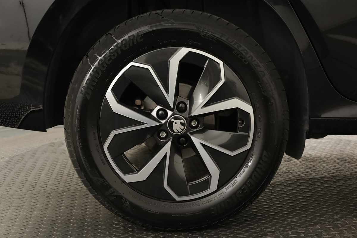 skoda-kamiq-2025-gasolina-999cc