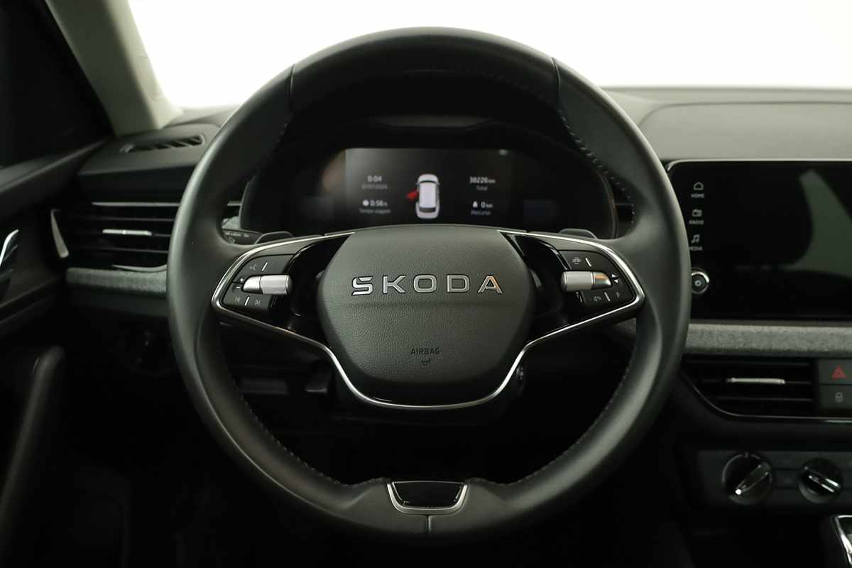 skoda-kamiq-2025-gasolina-999cc