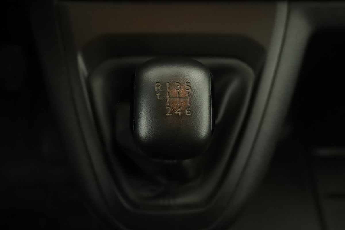 peugeot-expert-2024-diesel-1997cc