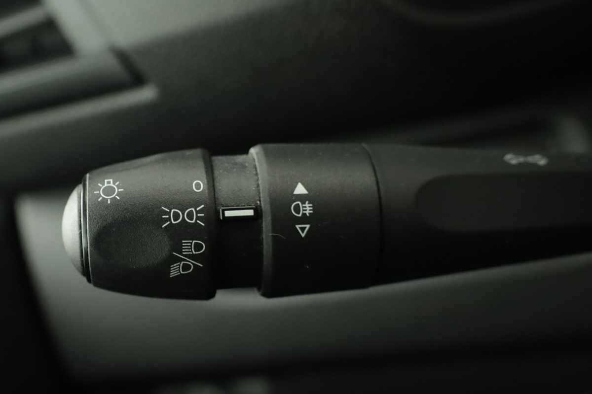 peugeot-expert-2024-diesel-1997cc