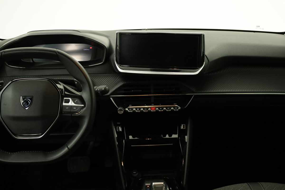 peugeot-208-2025-gasolina-1199cc