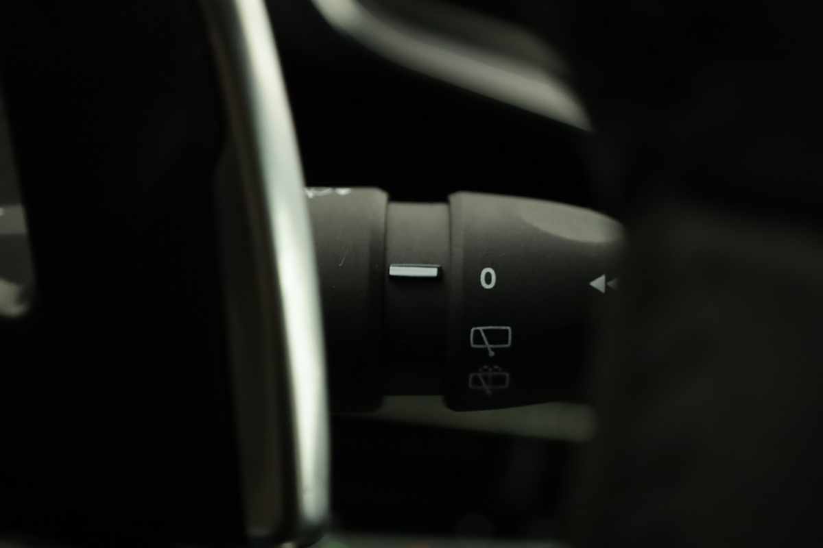 peugeot-208-2025-gasolina-1199cc