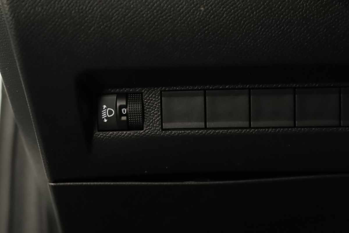 peugeot-208-2025-gasolina-1199cc