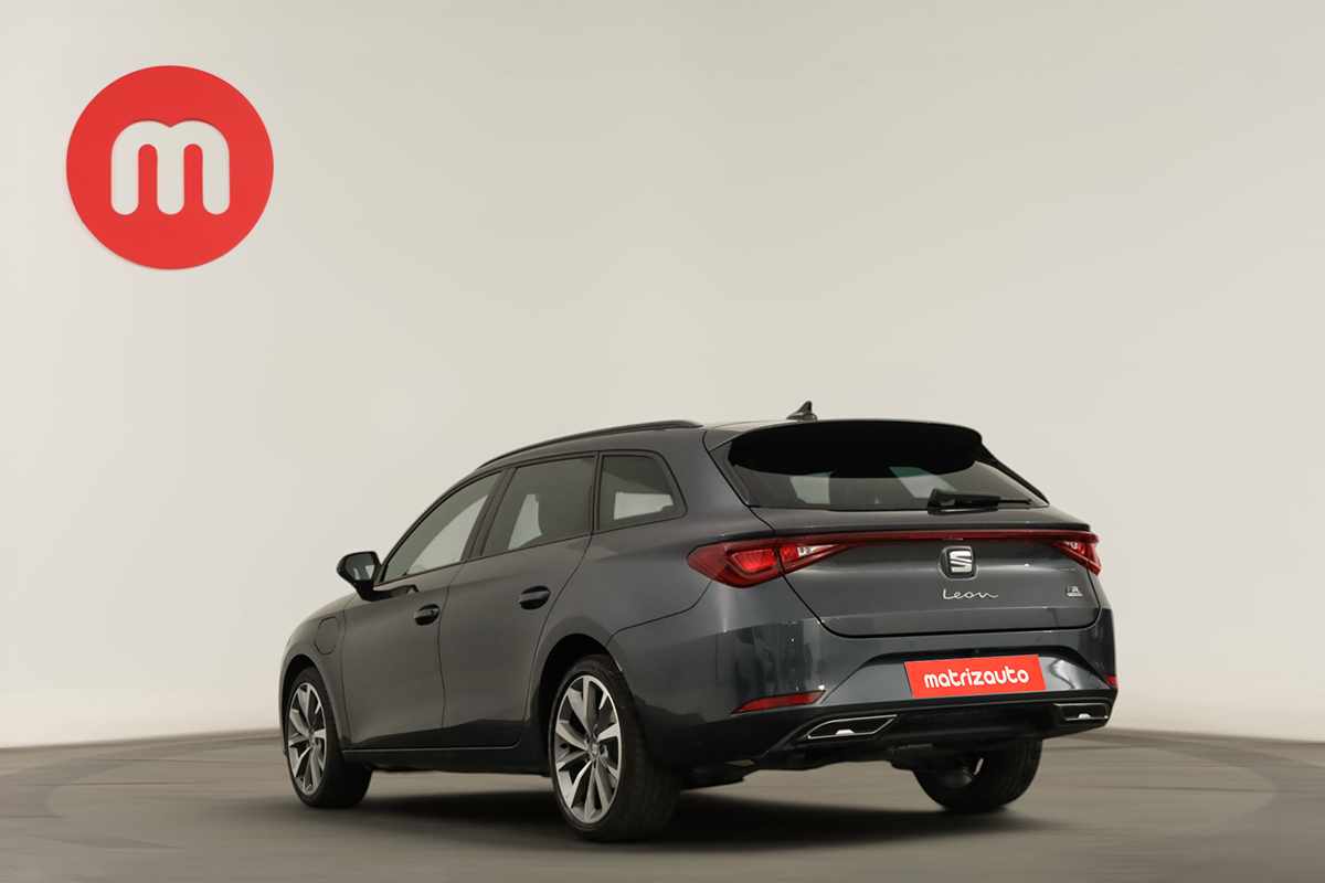 seat-leon-st-2025-hibrido-a-gasolina-1498cc