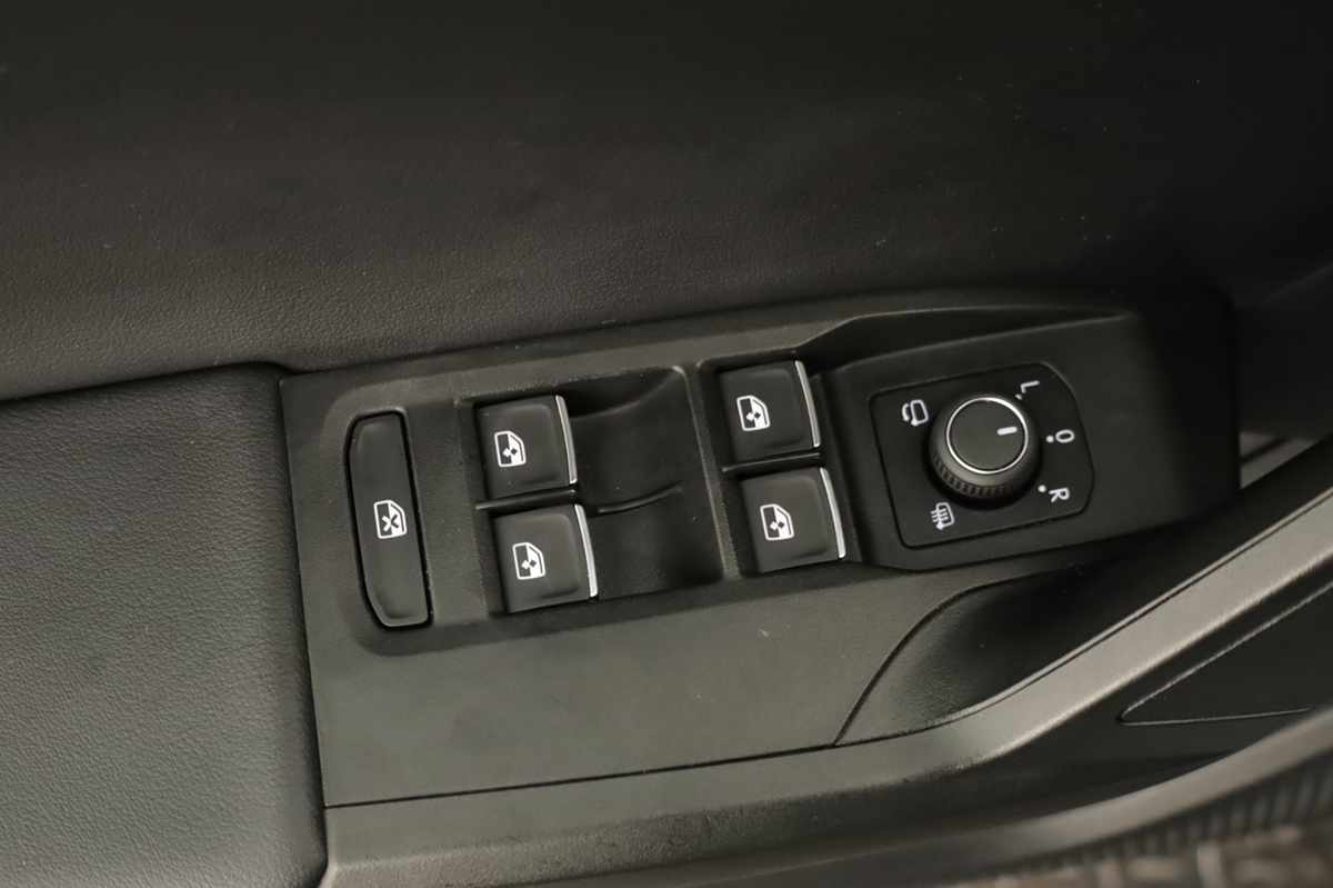 seat-leon-st-2025-hibrido-a-gasolina-1498cc
