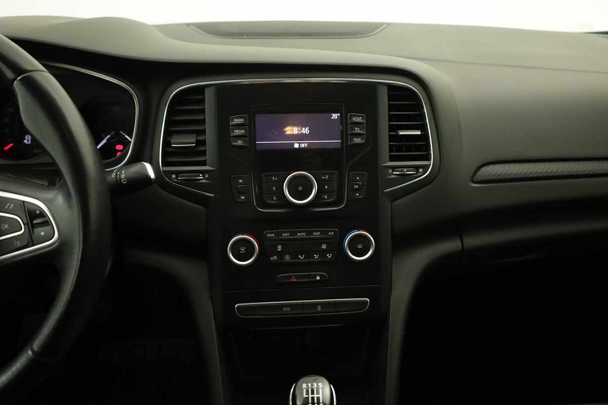 renault-megane-sport-tourer-2020-diesel-1461cc