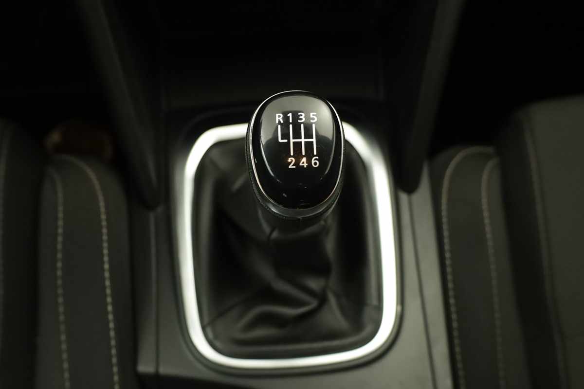 renault-megane-sport-tourer-2020-diesel-1461cc