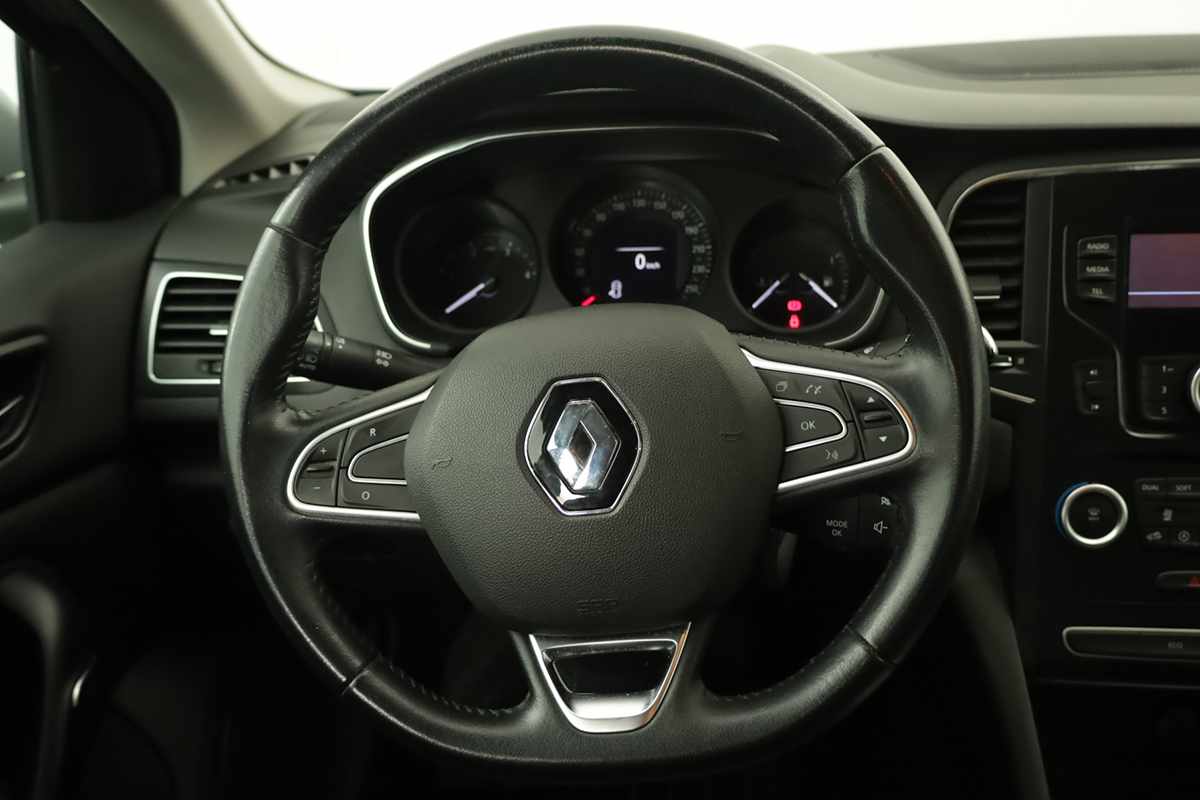 renault-megane-sport-tourer-2020-diesel-1461cc