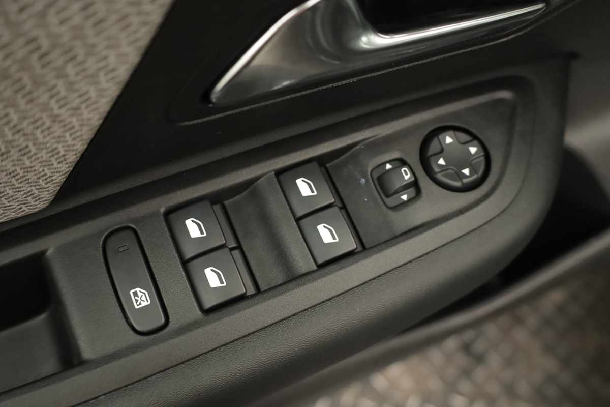 citroen-c4-2024-gasolina-1199cc