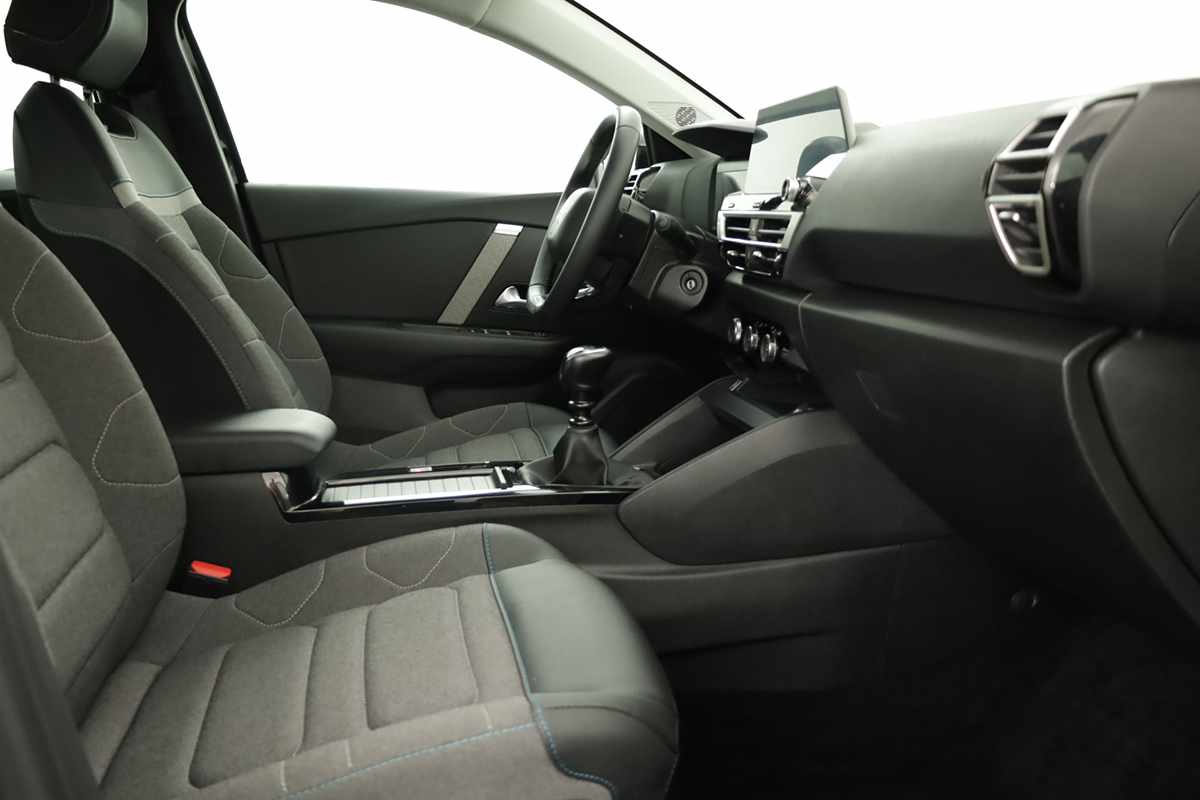 citroen-c4-2024-gasolina-1199cc