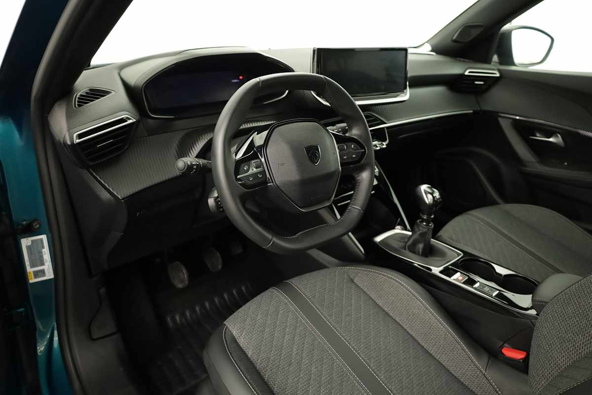 peugeot-2008-2025-gasolina-1199cc