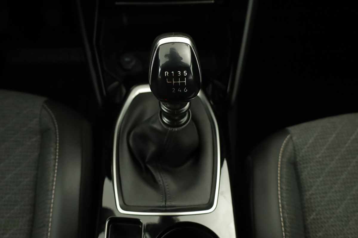 peugeot-2008-2025-gasolina-1199cc