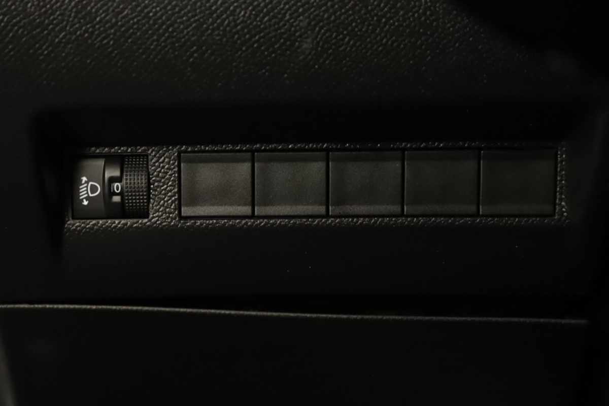 peugeot-208-2025-gasolina-1199cc