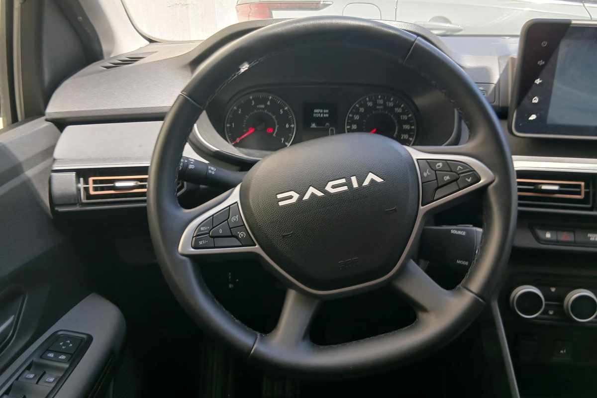 dacia-sandero-2024-gpl-999cc