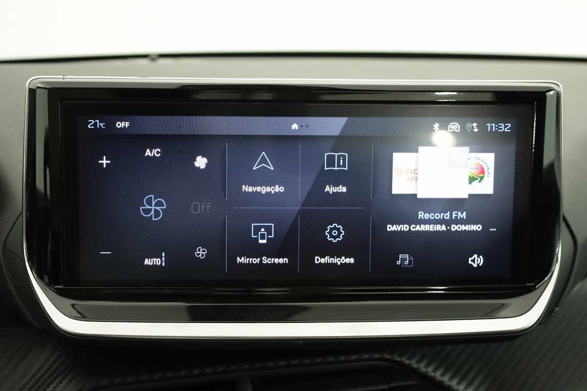 peugeot-208-2025-gasolina-1199cc