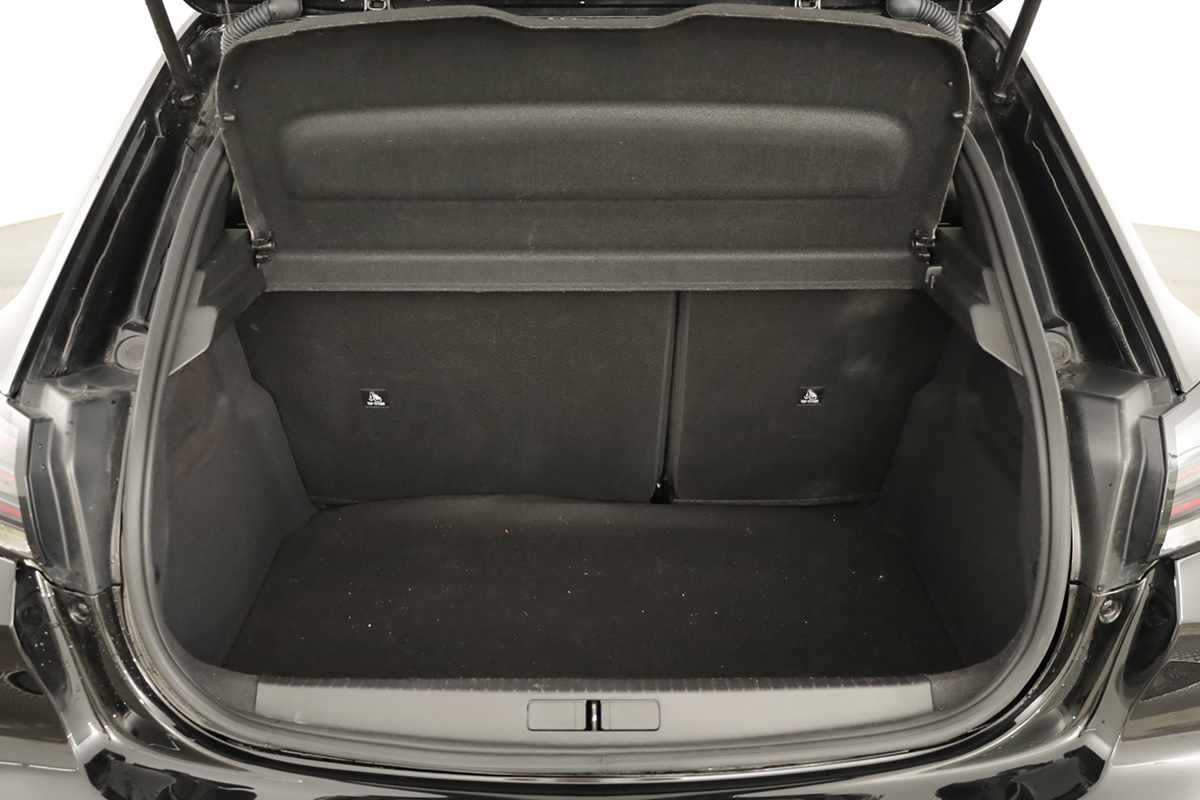 peugeot-208-2025-gasolina-1199cc