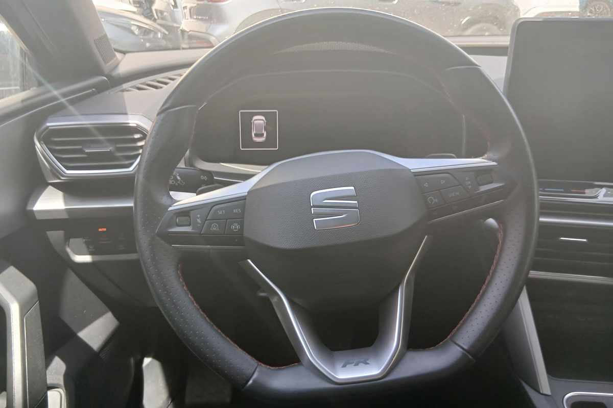 seat-leon-st-2025-hibrido-a-gasolina-1498cc