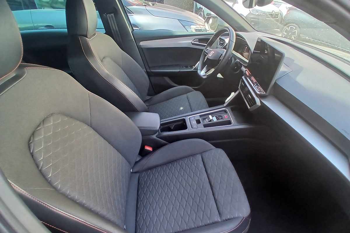 seat-leon-st-2025-hibrido-a-gasolina-1498cc