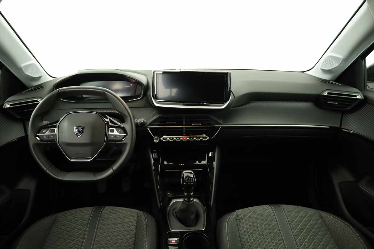 peugeot-208-2025-gasolina-1199cc