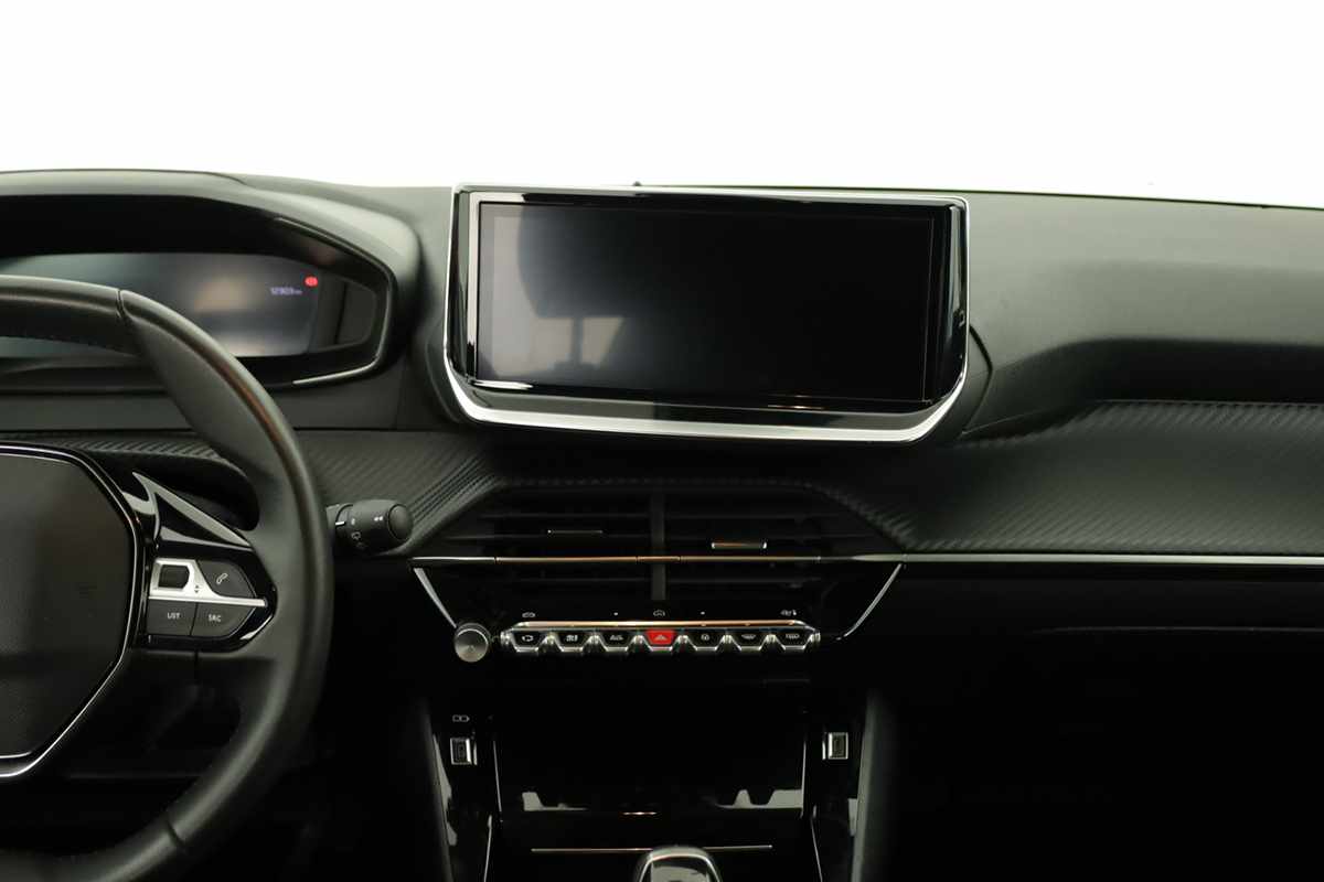 peugeot-208-2025-gasolina-1199cc