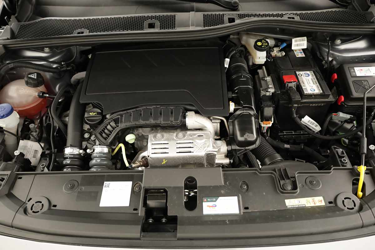 peugeot-208-2025-gasolina-1199cc