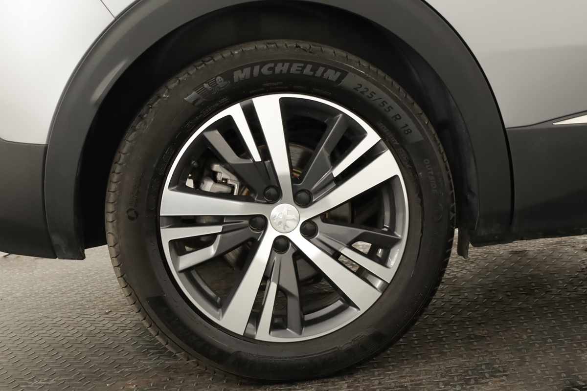 peugeot-3008-2024-hibrido-a-gasolina-1598cc