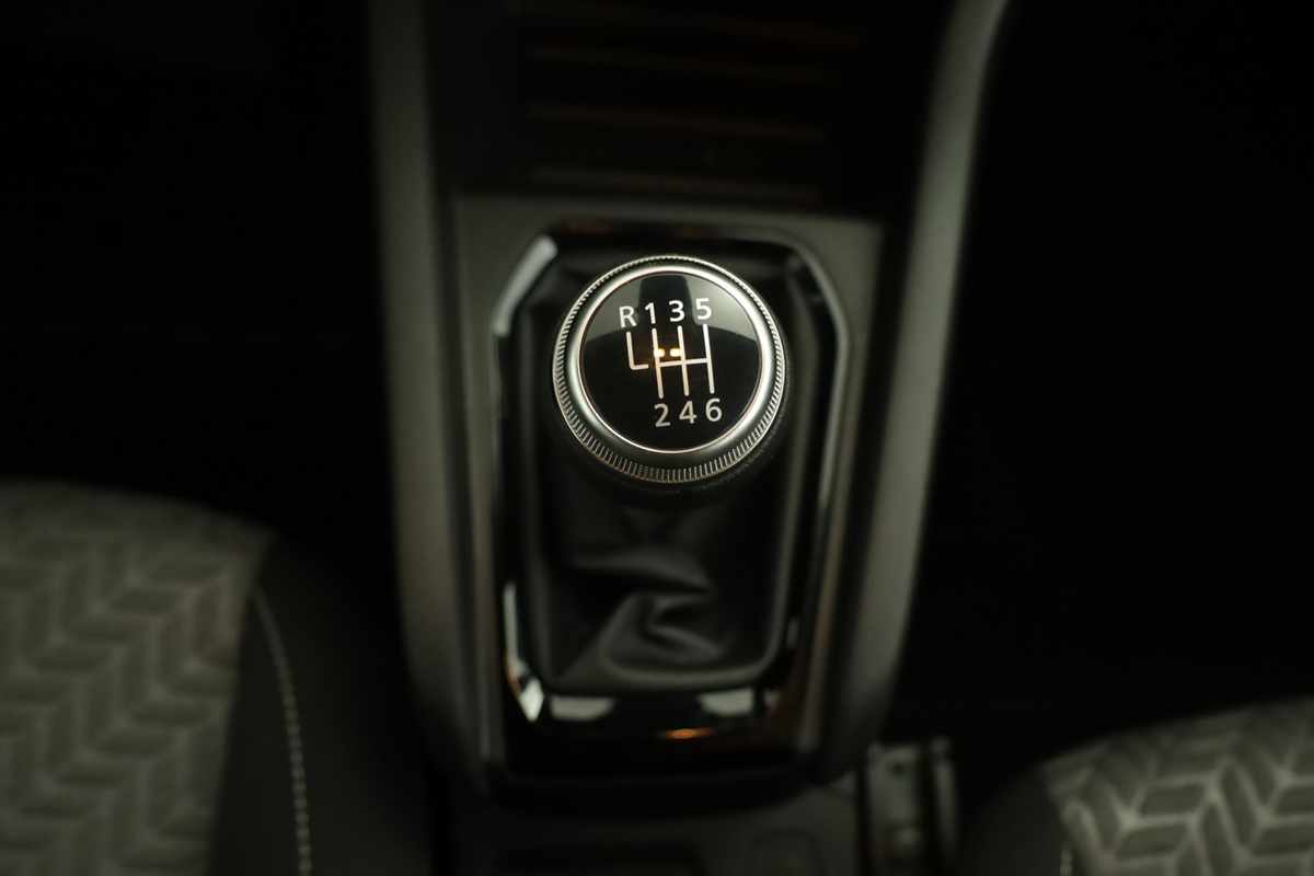 renault-clio-2024-gpl-999cc