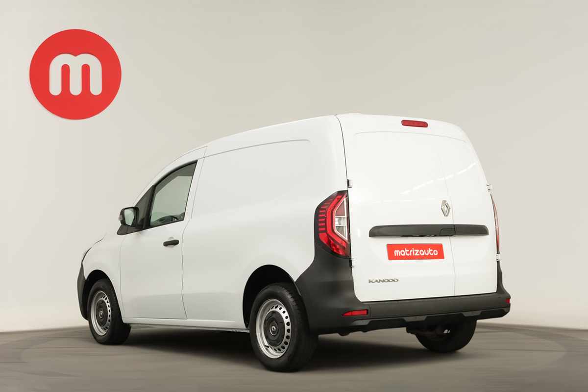 renault-kangoo-2023-diesel-1461cc