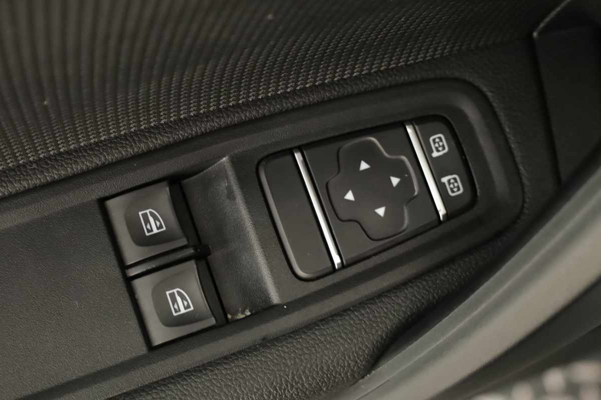renault-kangoo-2023-diesel-1461cc