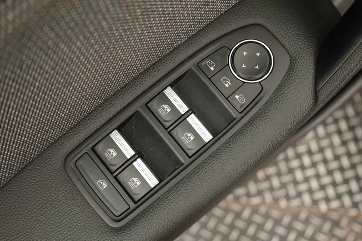 renault-captur-2025-gpl-999cc