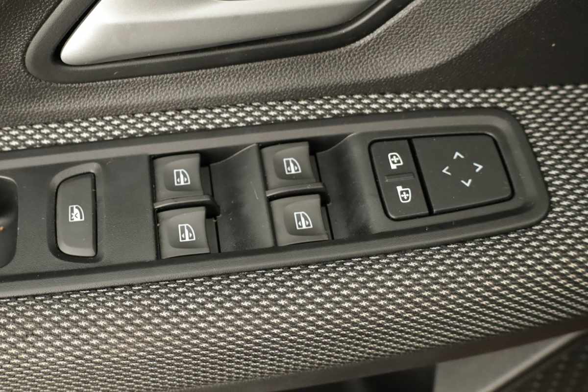 dacia-sandero-2024-gasolina-999cc