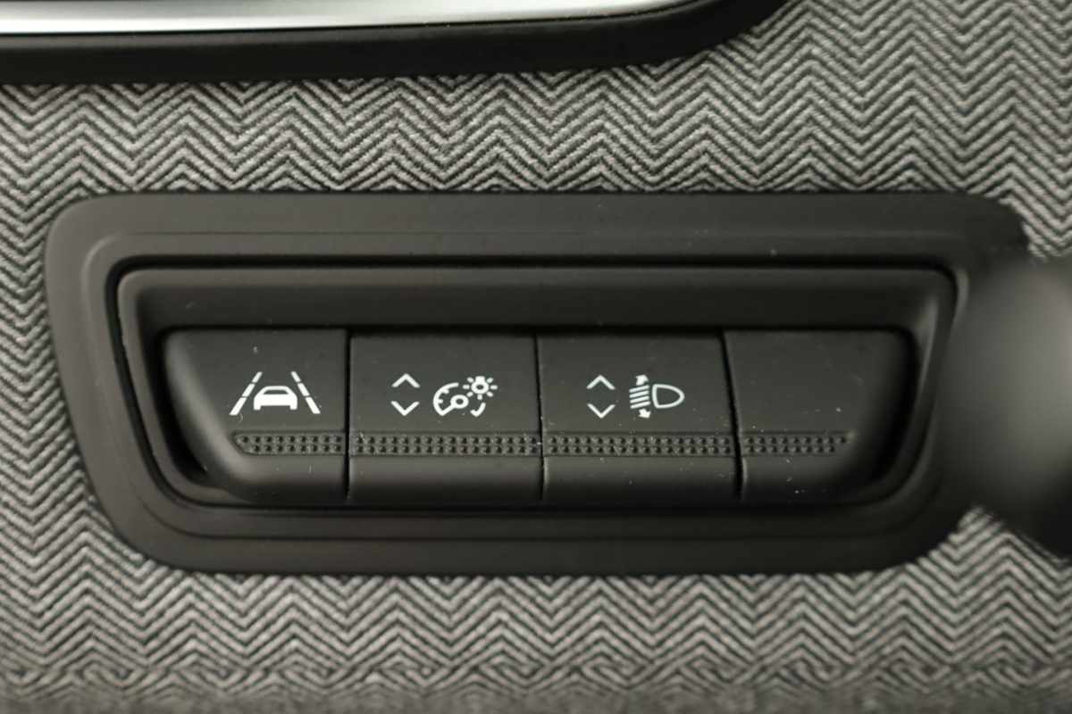renault-clio-2024-gasolina-999cc