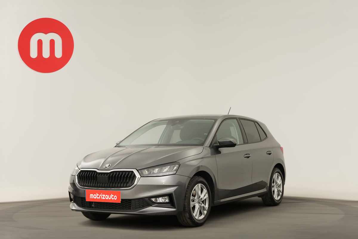 skoda-fabia-2025-gasolina-999cc