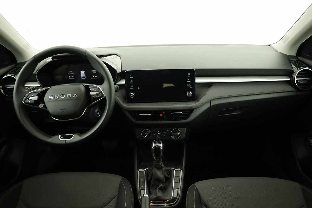 skoda-fabia-2025-gasolina-999cc