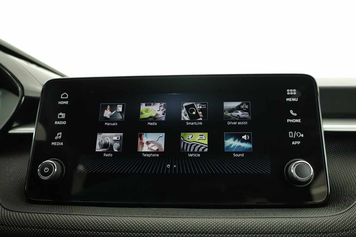 skoda-fabia-2025-gasolina-999cc
