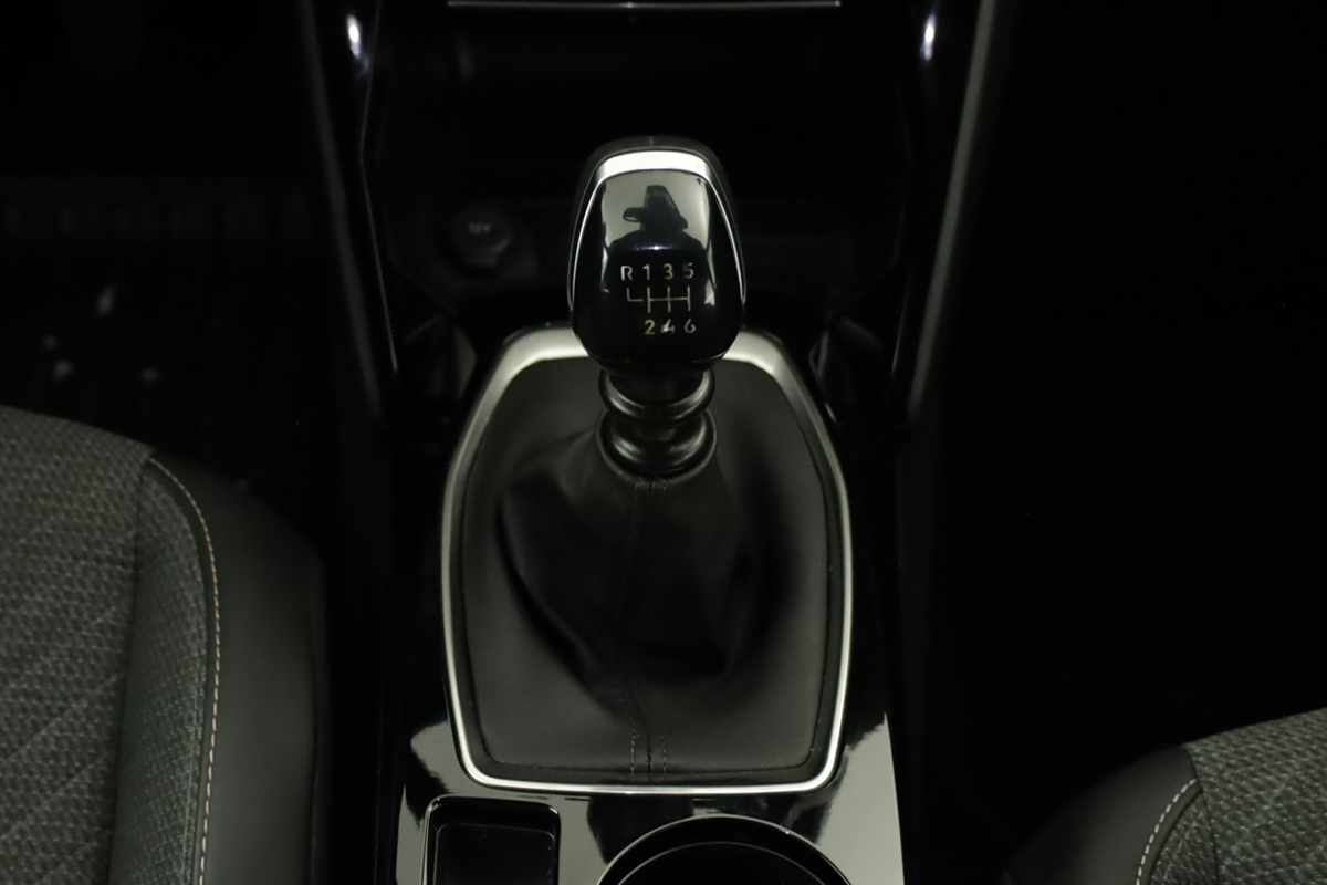 peugeot-2008-2025-gasolina-1199cc