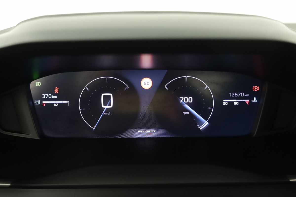 peugeot-2008-2025-gasolina-1199cc