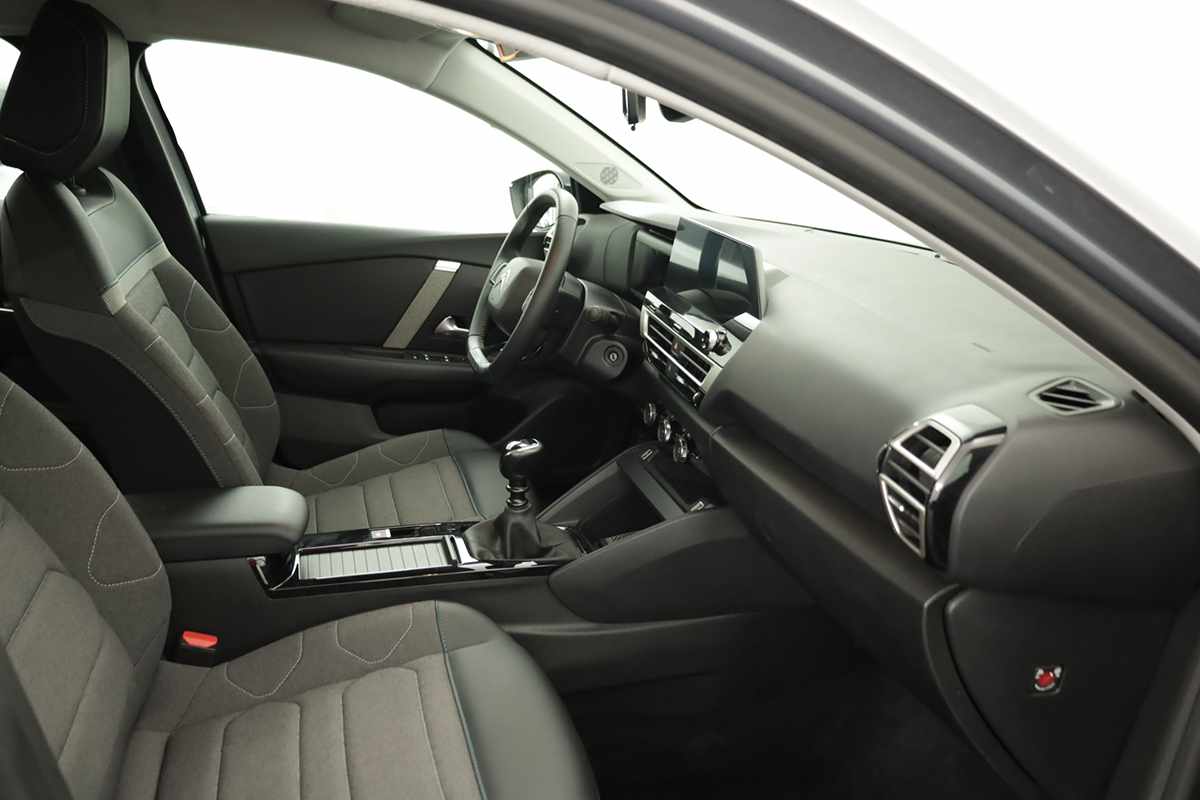 citroen-c4-2024-gasolina-1199cc