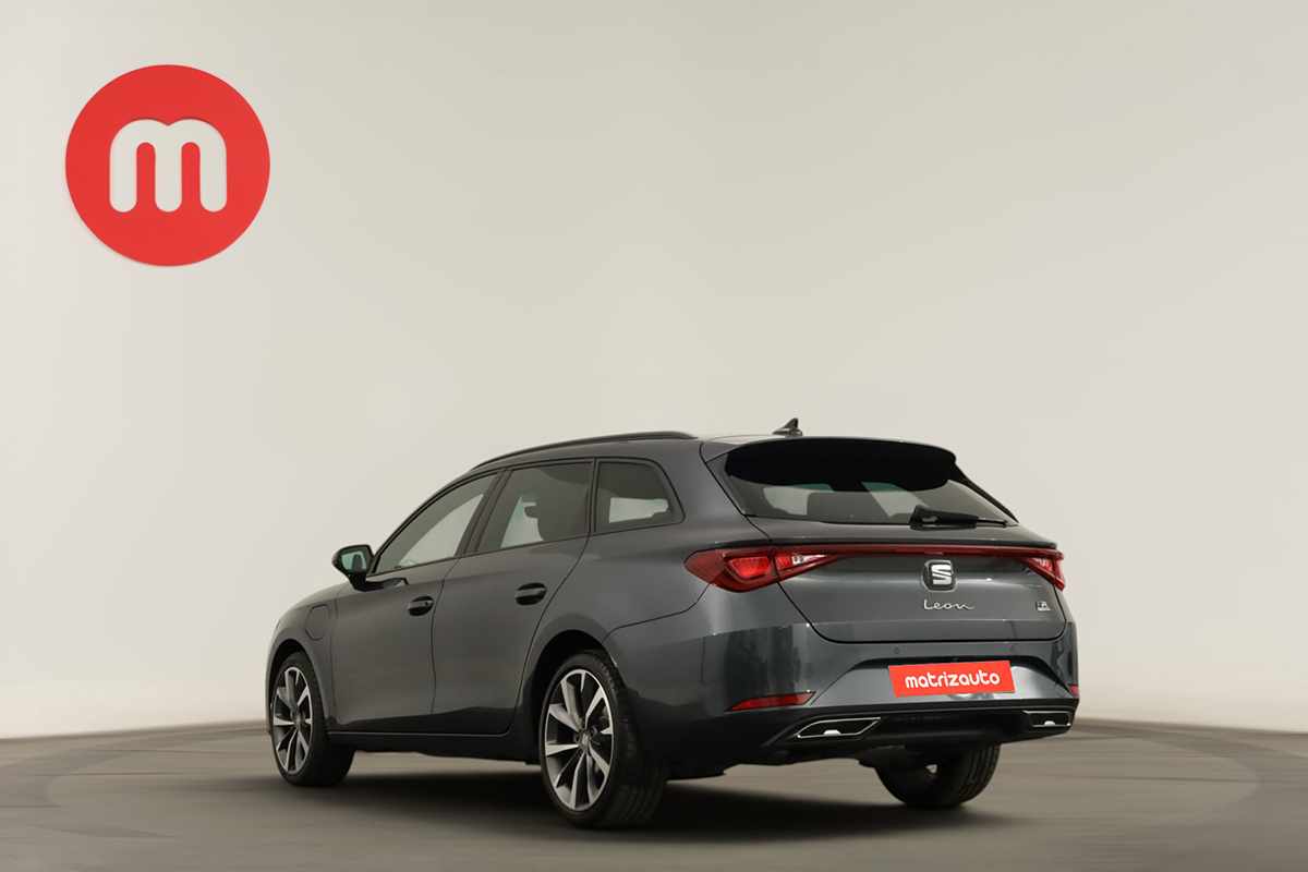 seat-leon-st-2025-hibrido-a-gasolina-1498cc