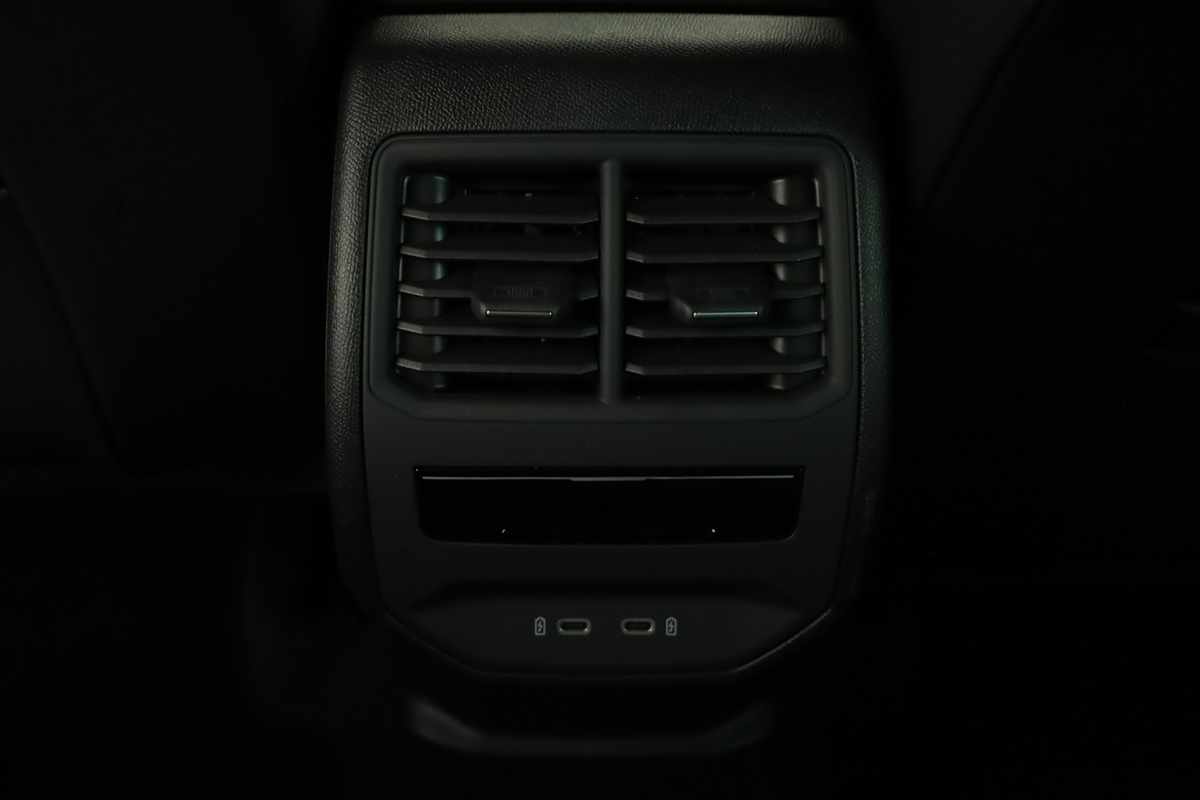 seat-leon-st-2025-hibrido-a-gasolina-1498cc
