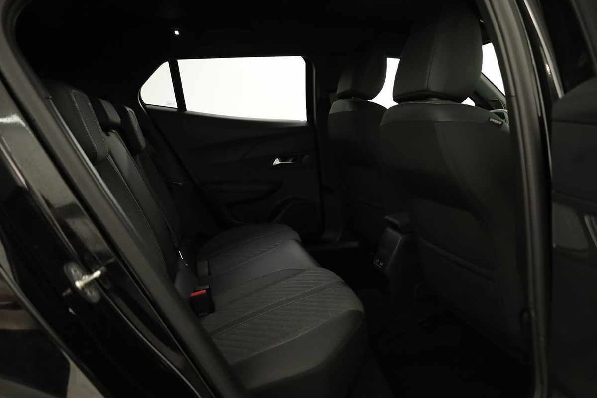 peugeot-e-2008-2025-eletrico-0cc