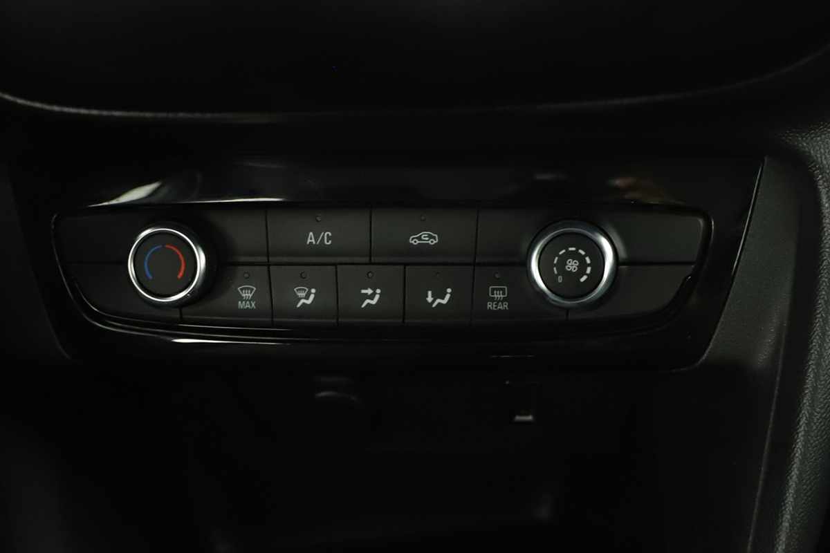 opel-corsa-2023-gasolina-1199cc