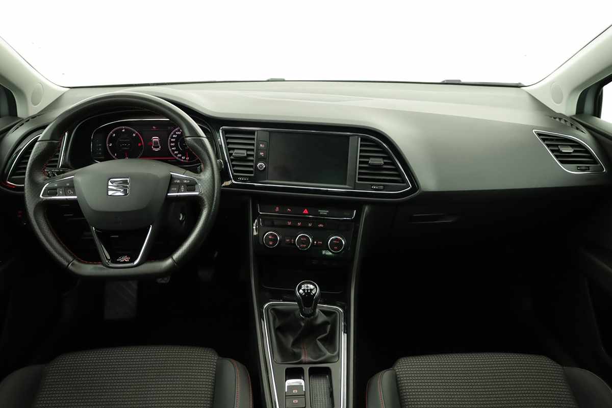 seat-leon-2020-diesel-1598cc